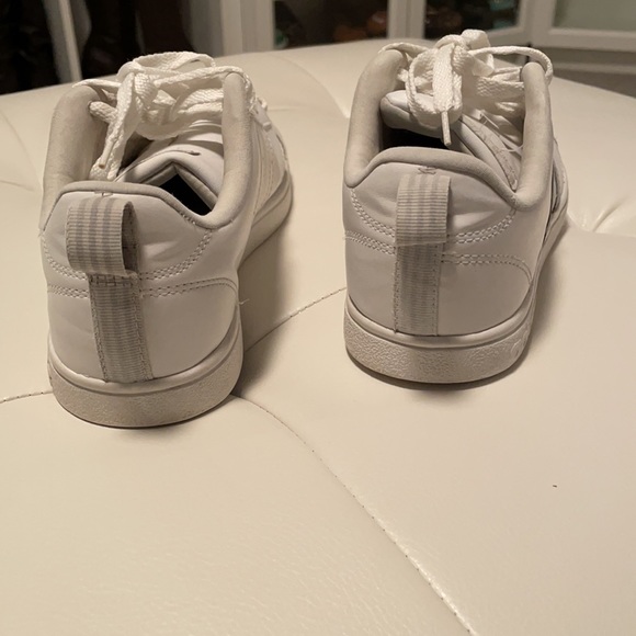 Adidas white and silver shoes - Picture 2 of 8